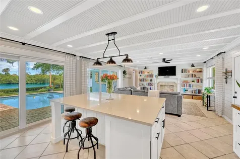 407 Country Club Drive Oldsmar FL 34677