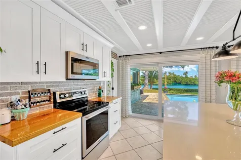 407 Country Club Drive Oldsmar FL 34677