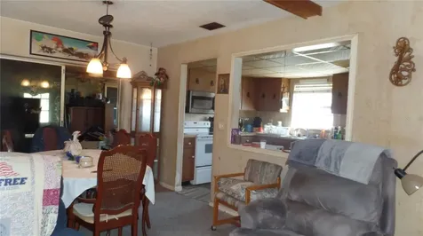 2702 38th Street W Bradenton FL 34205