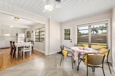 3144 Courtland Street Sarasota FL 34237