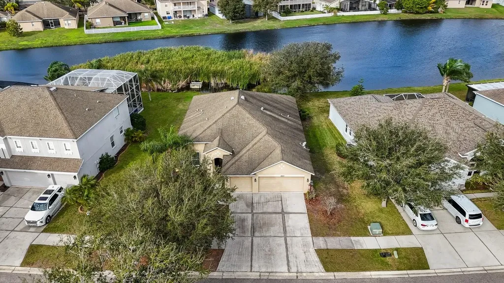 2622 Yukon Cliff Drive Ruskin FL 33570