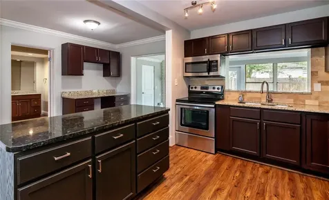 1713 Hour Glass Drive Orlando FL 32806