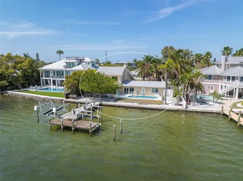 525 56th Street Holmes Beach FL 34217