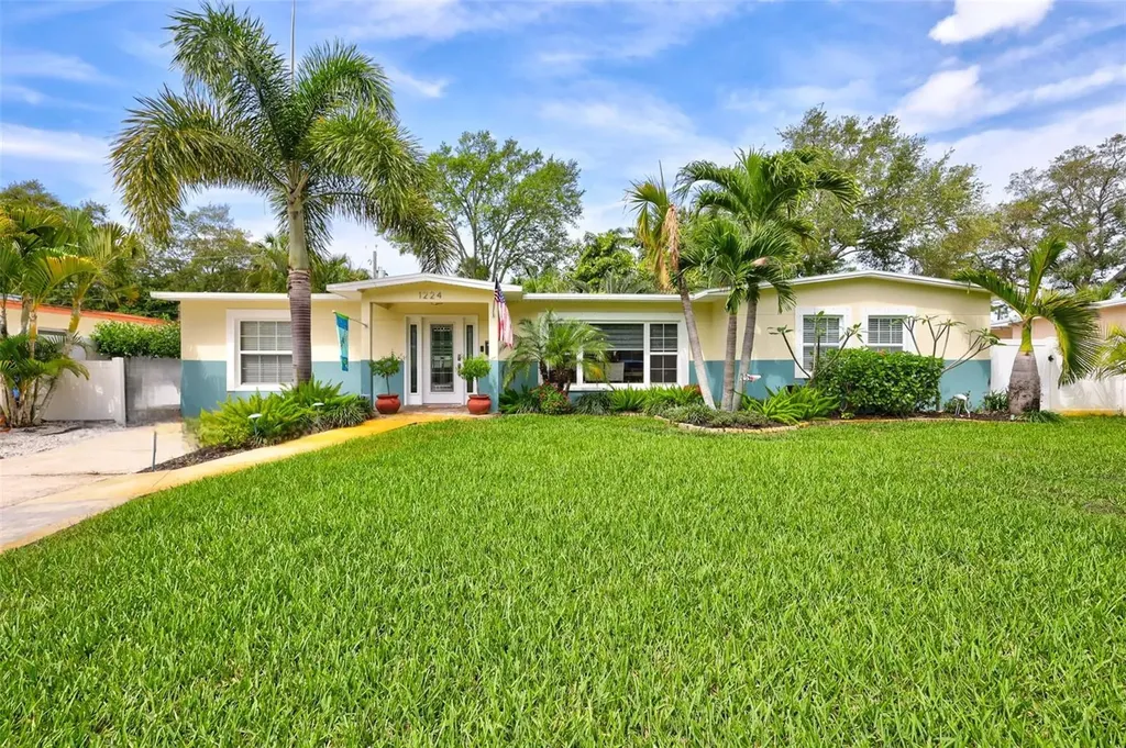 1224 Russell Drive N St Petersburg FL 33710
