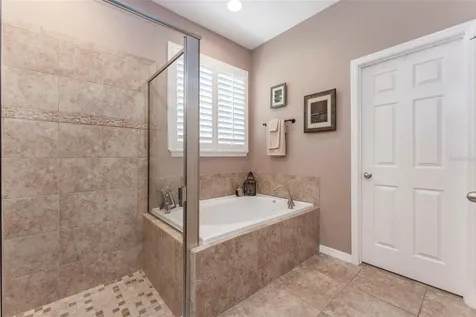 5907 Jade Creek Lane Lithia FL 33547