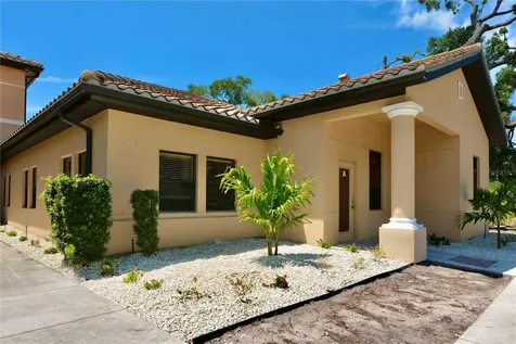389 Commercial Court Venice FL 34292