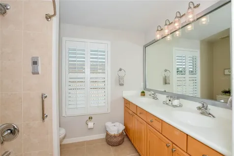 2113 Mesic Hammock Way Venice FL 34292