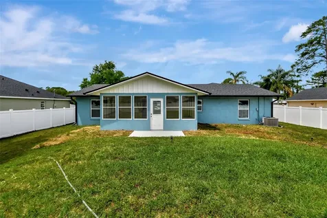 1845 2nd Avenue Deland FL 32724