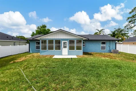 1845 2nd Avenue Deland FL 32724