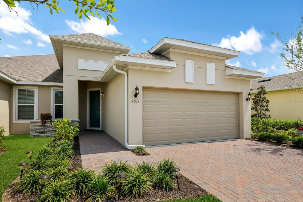 5811 Mezzana Run Palmetto FL 34221