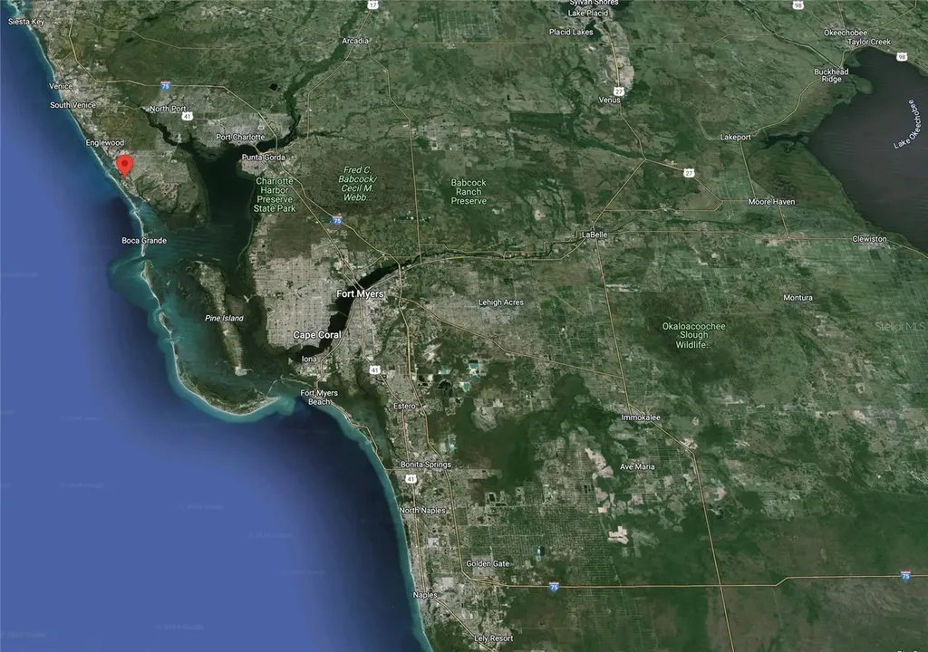 8905 Bantry Bay Englewood FL 34224