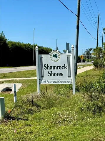 8905 Bantry Bay Englewood FL 34224