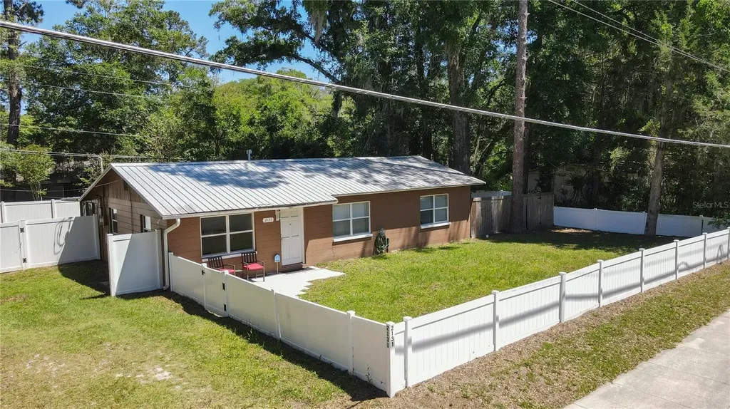 2131 NW 55th Street Gainesville FL 32605