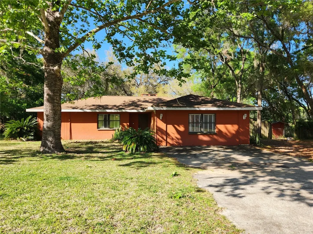 231 Ashley Lake Drive Melrose FL 32666
