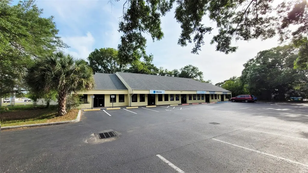 8588 Starkey Road Seminole FL 33777