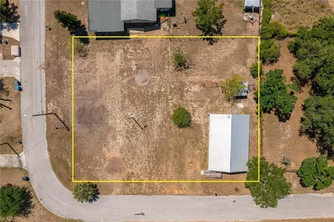 40 Blackjack Avenue Frostproof FL 33843