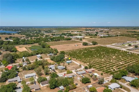 40 Blackjack Avenue Frostproof FL 33843
