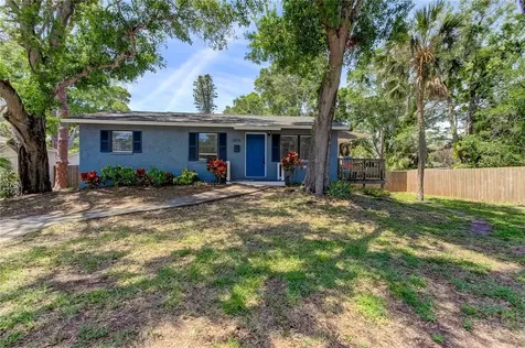 3975 4th Street S St Petersburg FL 33705