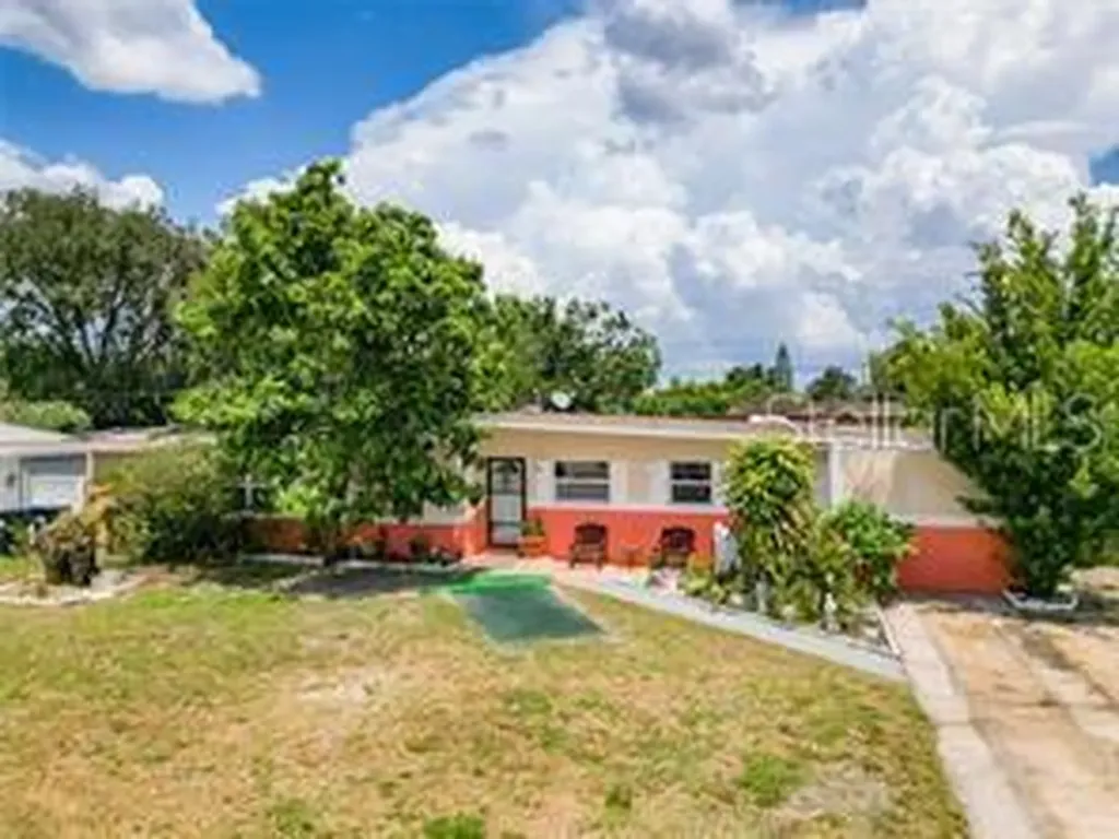 9 Areca Drive Orlando FL 32807