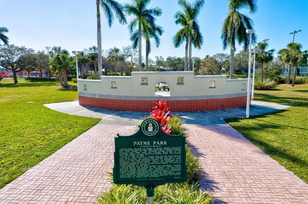 Sarasota FL 34237