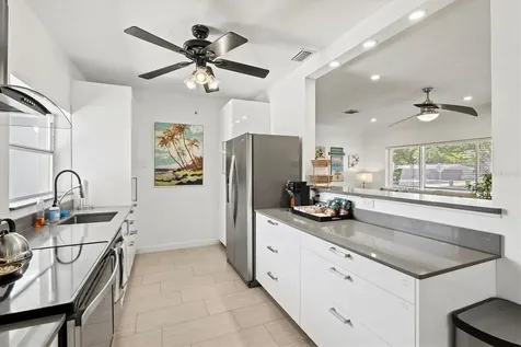 Sarasota FL 34237