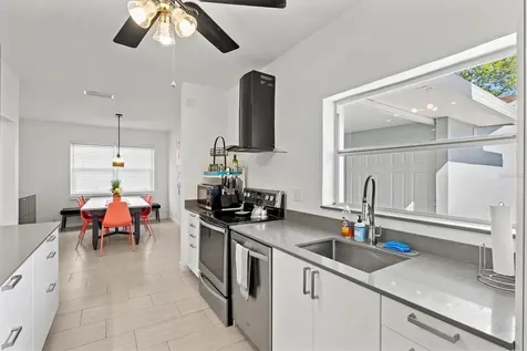 Sarasota FL 34237