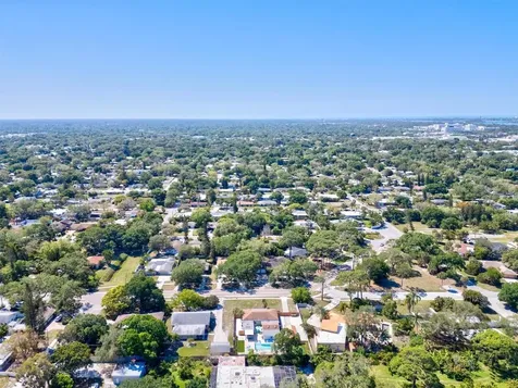 Sarasota FL 34237