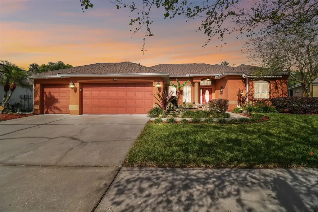 1024 Sweet Breeze Drive Valrico FL 33594