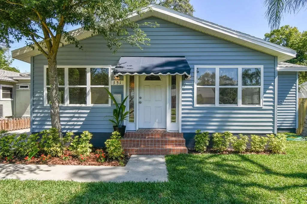 751 40th Avenue N St Petersburg FL 33703
