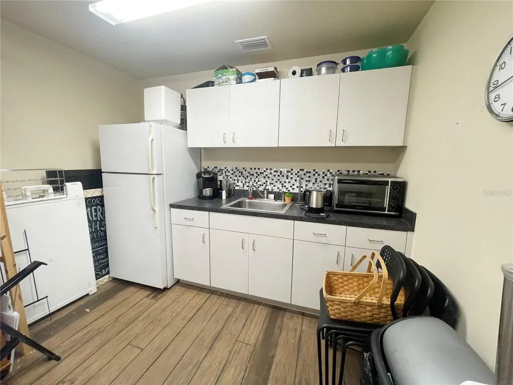 21848 S County Road 325 Hawthorne FL 32640