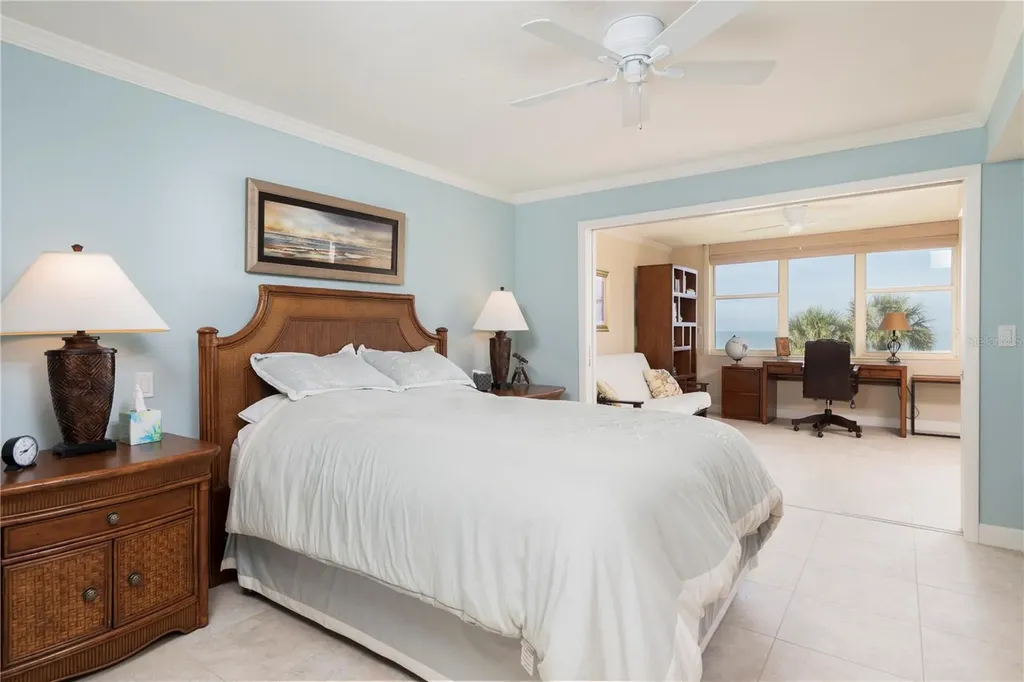 2675 Gulf Of Mexico Drive Longboat Key FL 34228