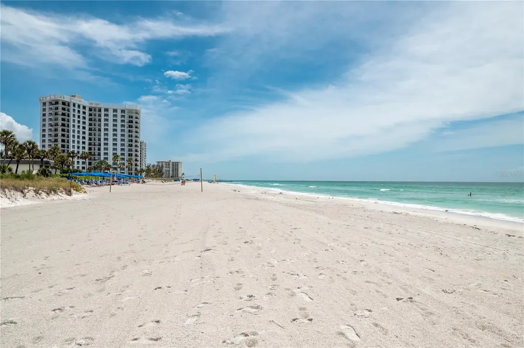 2675 Gulf Of Mexico Drive Longboat Key FL 34228