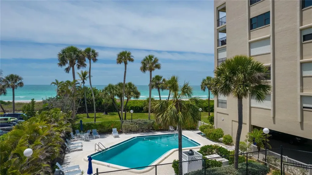 2675 Gulf Of Mexico Drive Longboat Key FL 34228