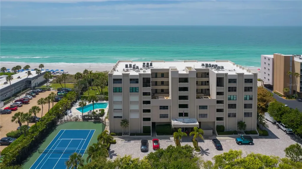 2675 Gulf Of Mexico Drive Longboat Key FL 34228