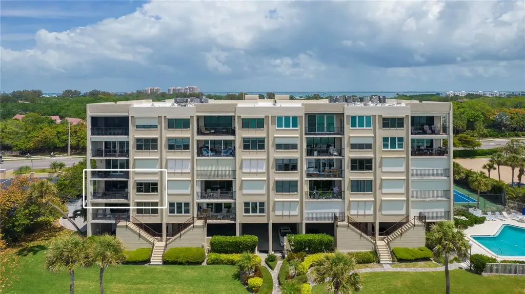 2675 Gulf Of Mexico Drive Longboat Key FL 34228