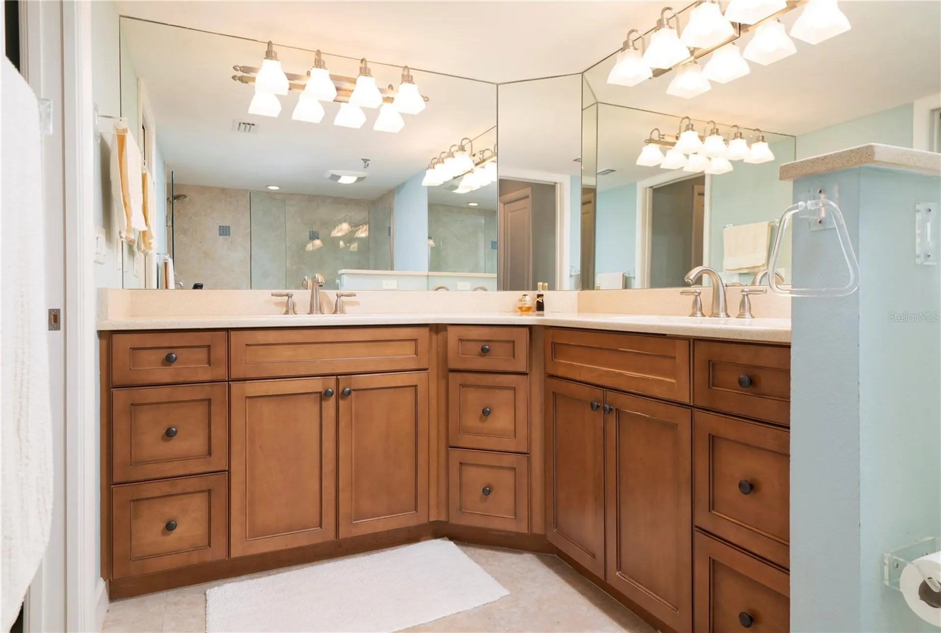 2675 Gulf Of Mexico Drive Longboat Key FL 34228