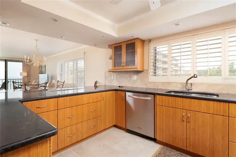 2675 Gulf Of Mexico Drive Longboat Key FL 34228