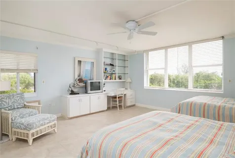 2675 Gulf Of Mexico Drive Longboat Key FL 34228