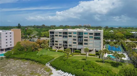 2675 Gulf Of Mexico Drive Longboat Key FL 34228