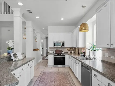 9828 Cypress Pine Street Orlando FL 32827