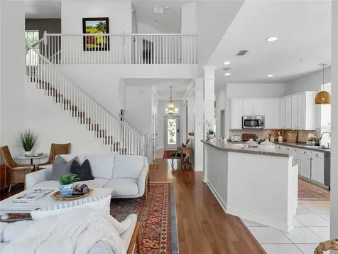 9828 Cypress Pine Street Orlando FL 32827