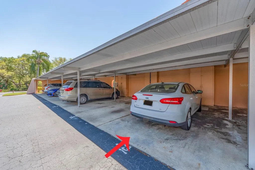 9543 86th Avenue Seminole FL 33777