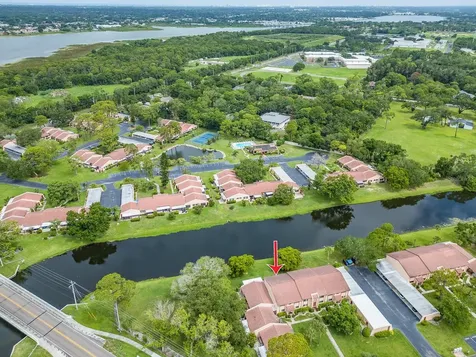 9543 86th Avenue Seminole FL 33777