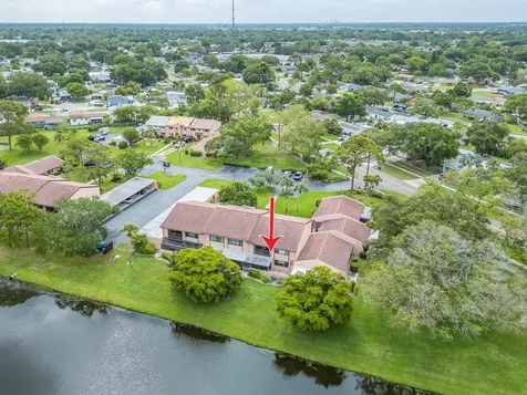 9543 86th Avenue Seminole FL 33777