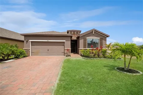 700 Acadia Court SE Palm Bay FL 32909
