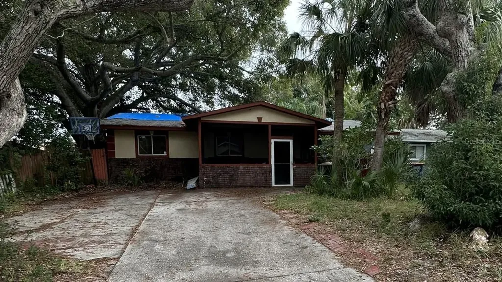 1039 N Missouri Avenue Clearwater FL 33755