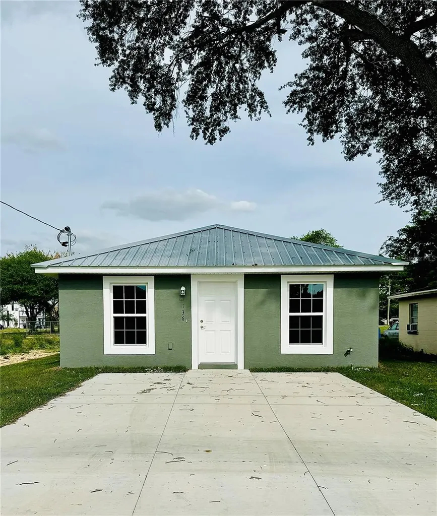 136 E Street Lake Wales FL 33853