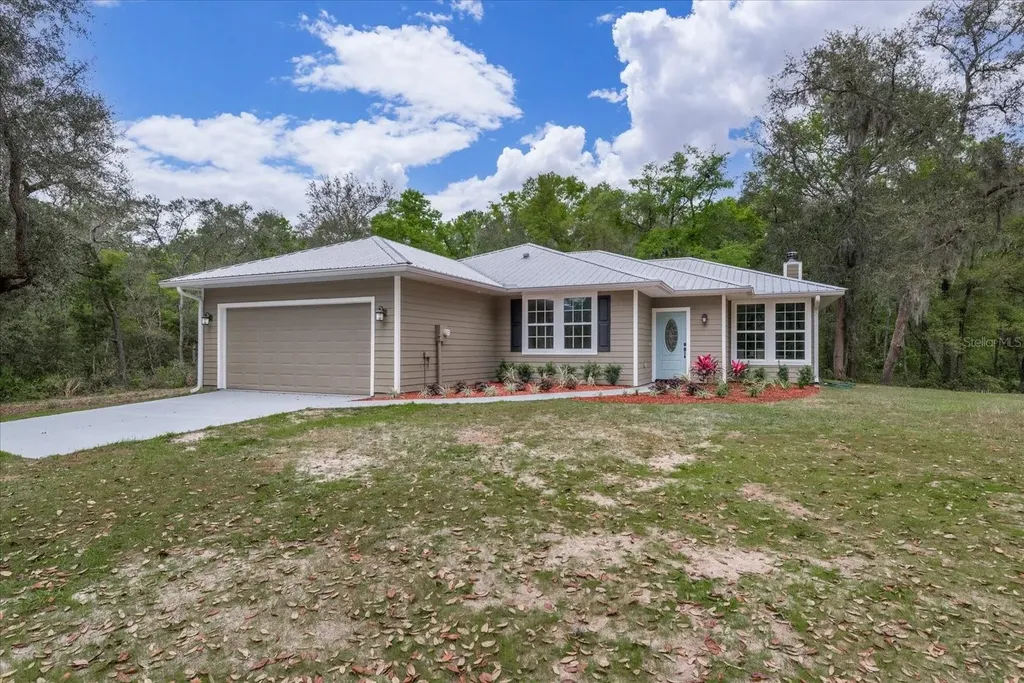 154 Turkey Trot Road Florahome FL 32140