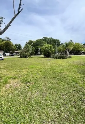 4741 18th Street Zephyrhills FL 33542
