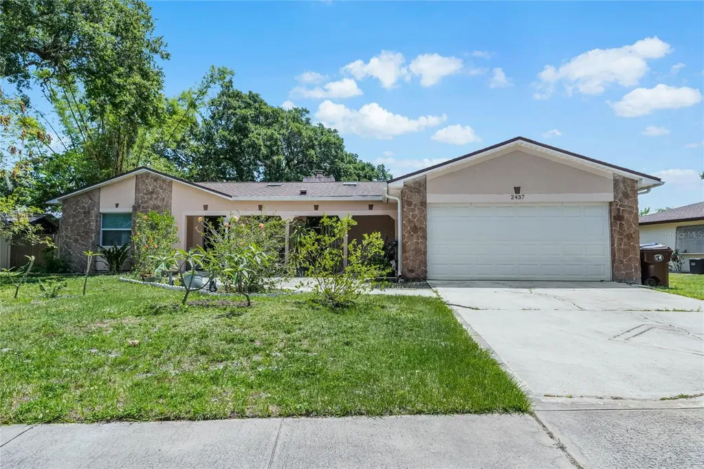 2437 Brookside Avenue Kissimmee FL 34744